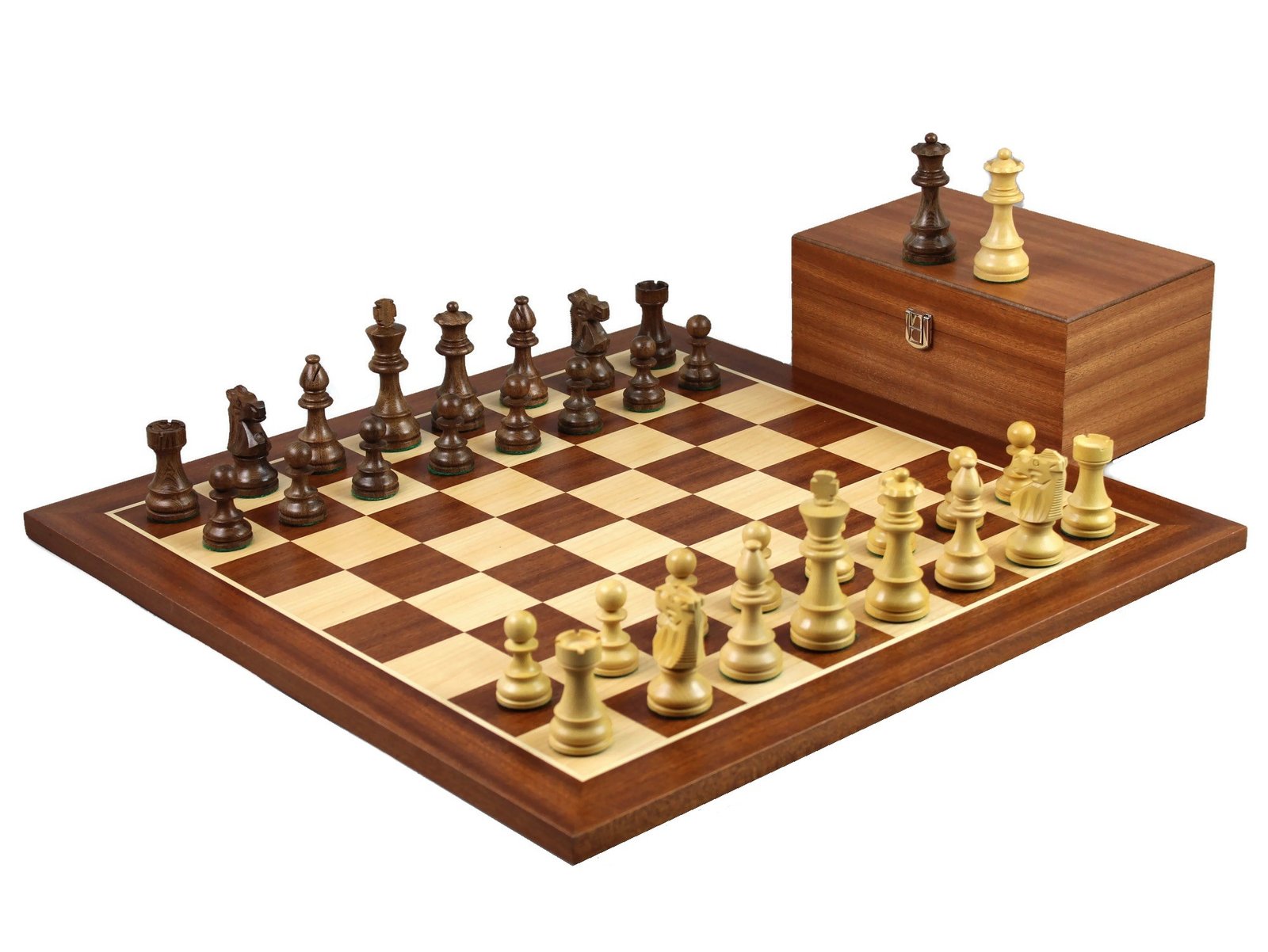 The Queen's Gambit Chess Set with Ebonized & Boxwood Pieces - 3.75